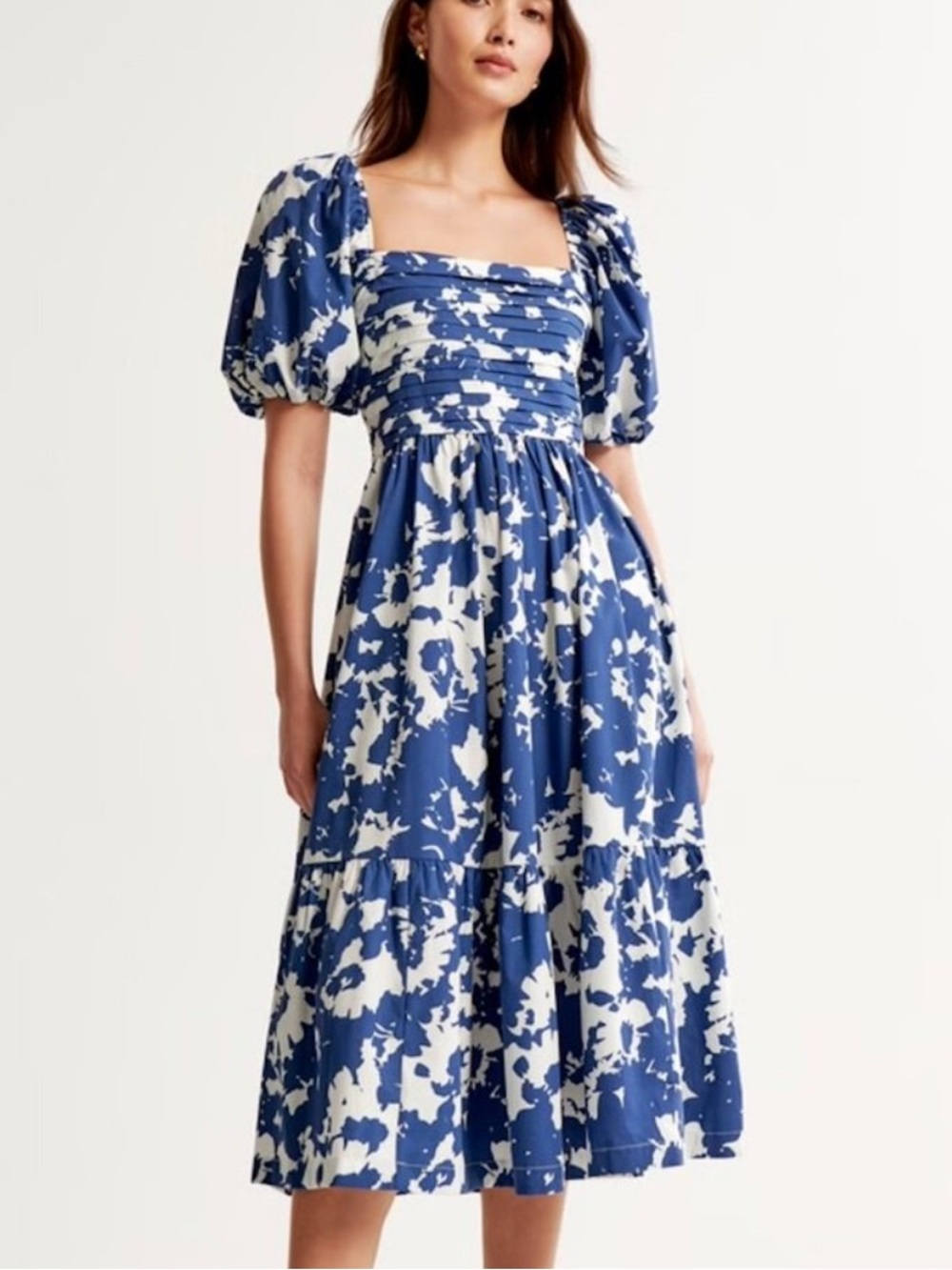 Abercrombie & Fitch Blue and White Patterned Dress *NWT*